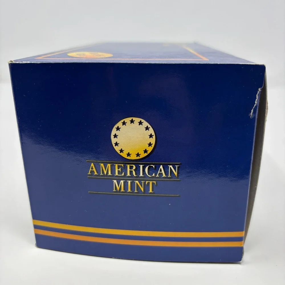Porsche 356B Blue 1:24 Diecast American Mint Premium Edition
